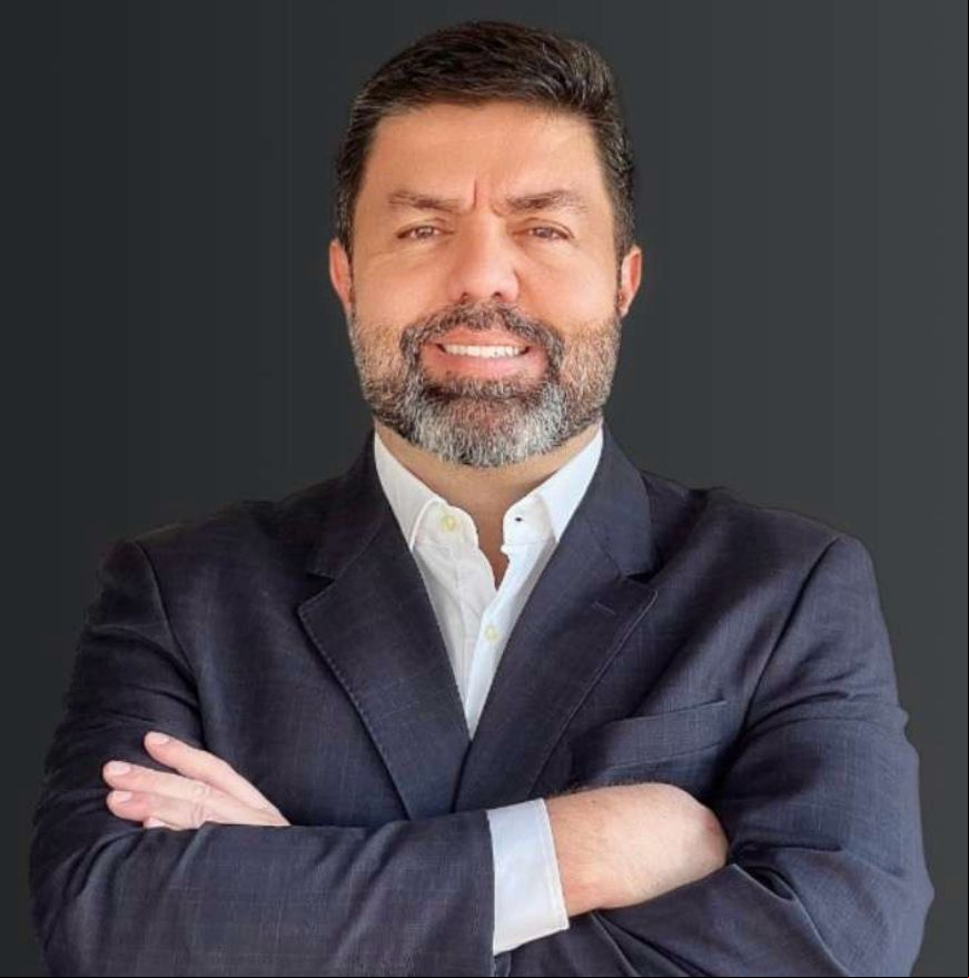 Alexander Coelho é especialista em Direito Digital e Proteção de Dados